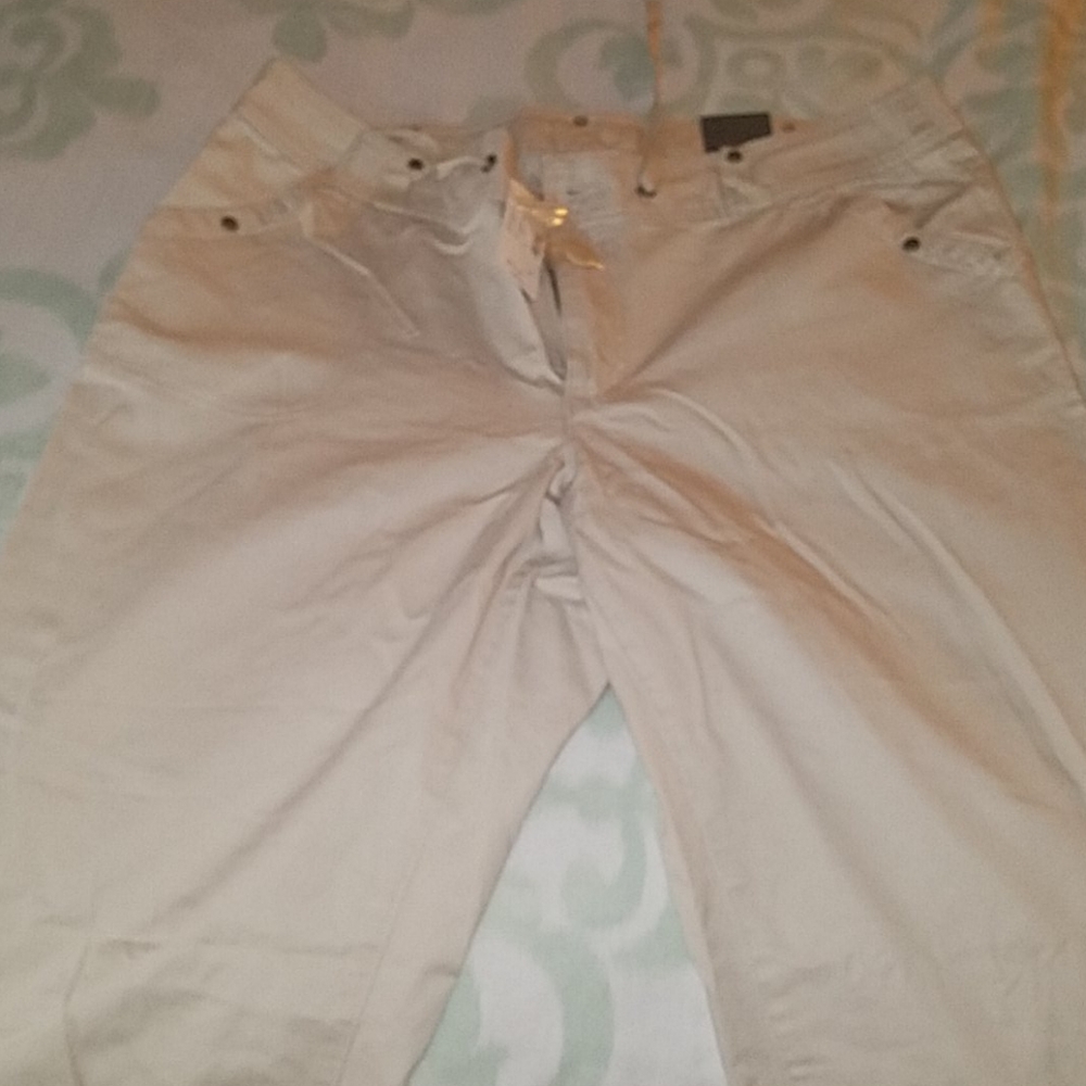 Lane Bryant wide leg cargo pants